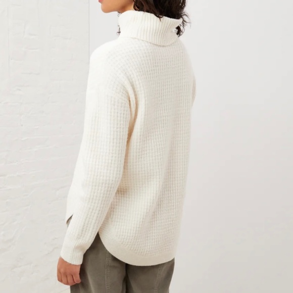🤍 Comfy Curved Hem Turtleneck Sweater | UpWest | Whisper White | NWT (Size S) - Picture 4 of 5